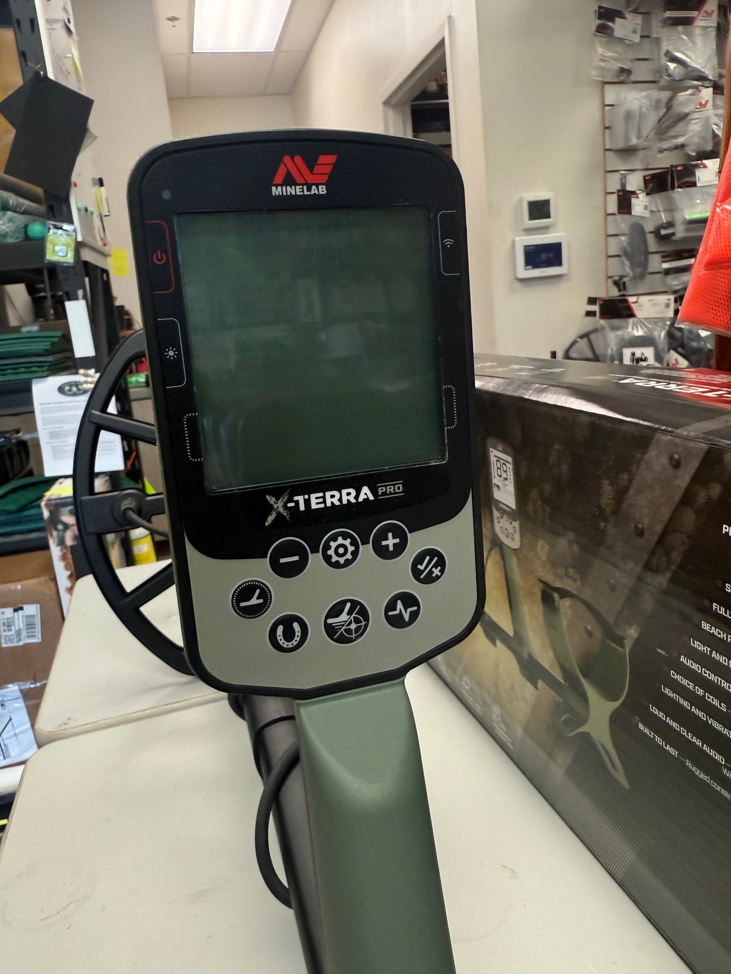 Minelab X-Terra Pro – Amazon Return (Like New, No Headphones)