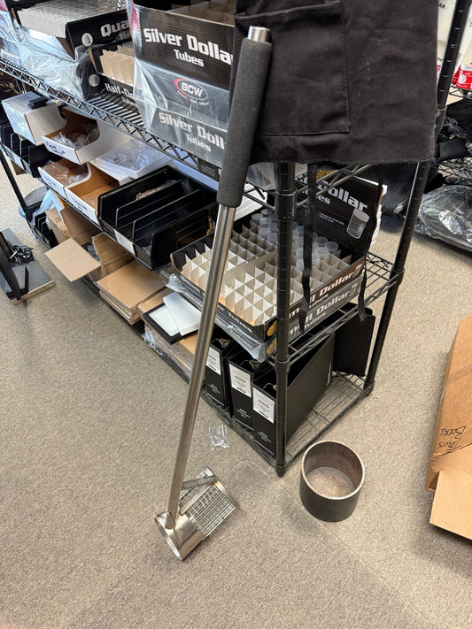 Long Handle Sand Scoop – Used