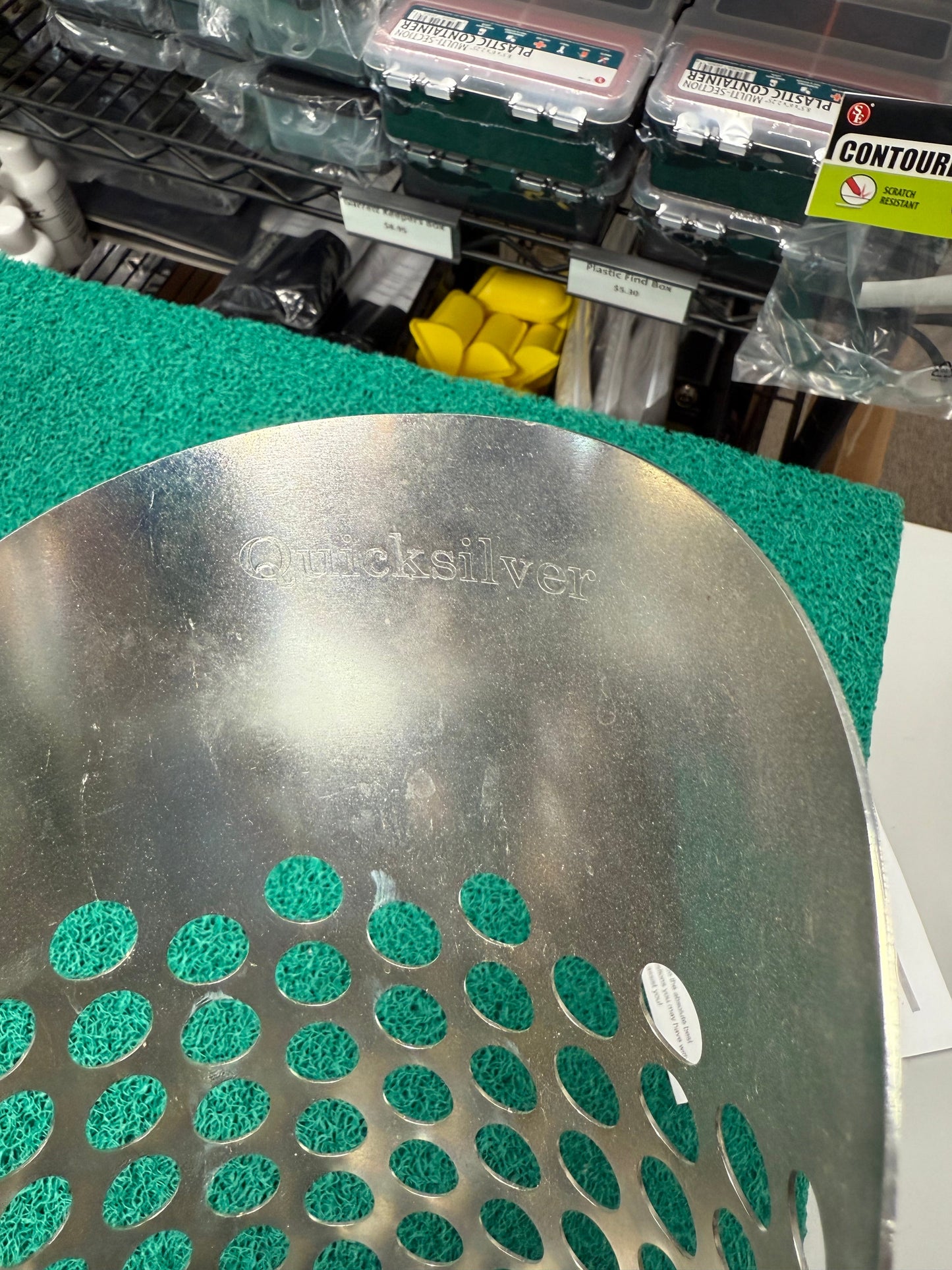 Quicksilver Metal Sand Scoop – Used (Slightly Used Condition)