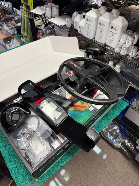 Open-Box XP DEUS II Waterproof Metal Detector – 13" x 11" FMF Coil, Remote & WS6 Backphones