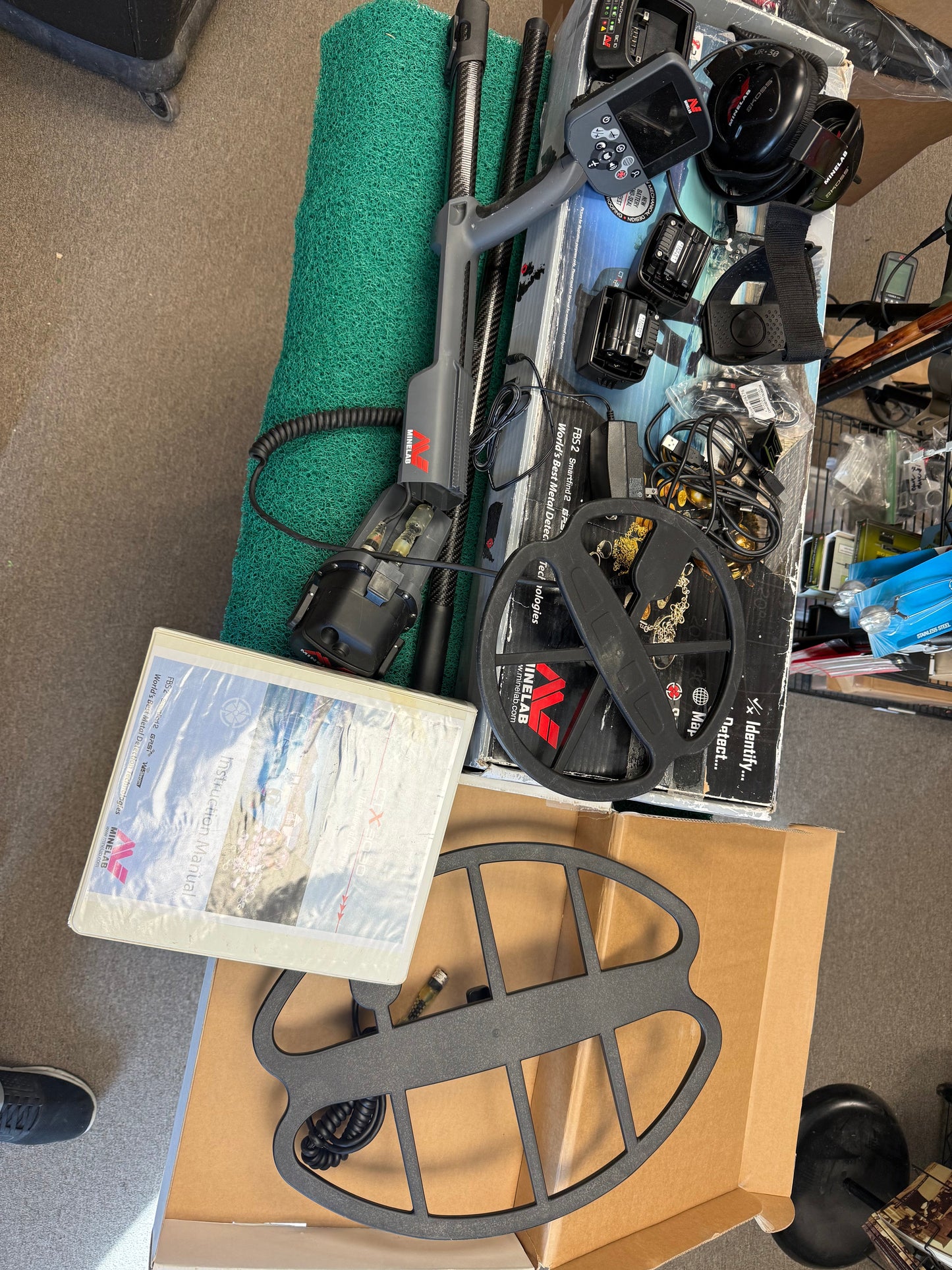 Used Minelab CTX 3030 Waterproof Metal Detector