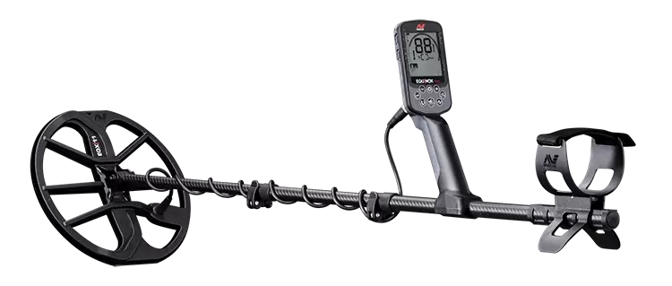 ***REDUCED PRICE, SLIGHTLY USED*** Minelab Equinox 700 Metal Detector and Pro-Find 40 Pinpointer
