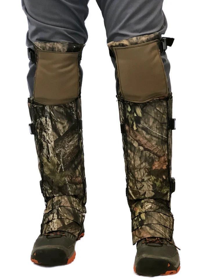 Crackshot Super Snake Guards with Knee Pads - Mossy Oak Break Up Camo - XL | Open Box Return - Unused